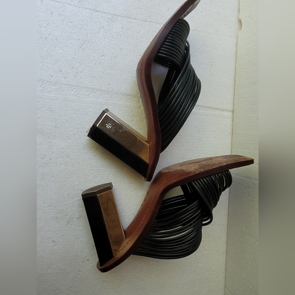 Tory Burch Trendy Heeled Shoes with Elegant Straps Size 9M - Picture 7 of 9